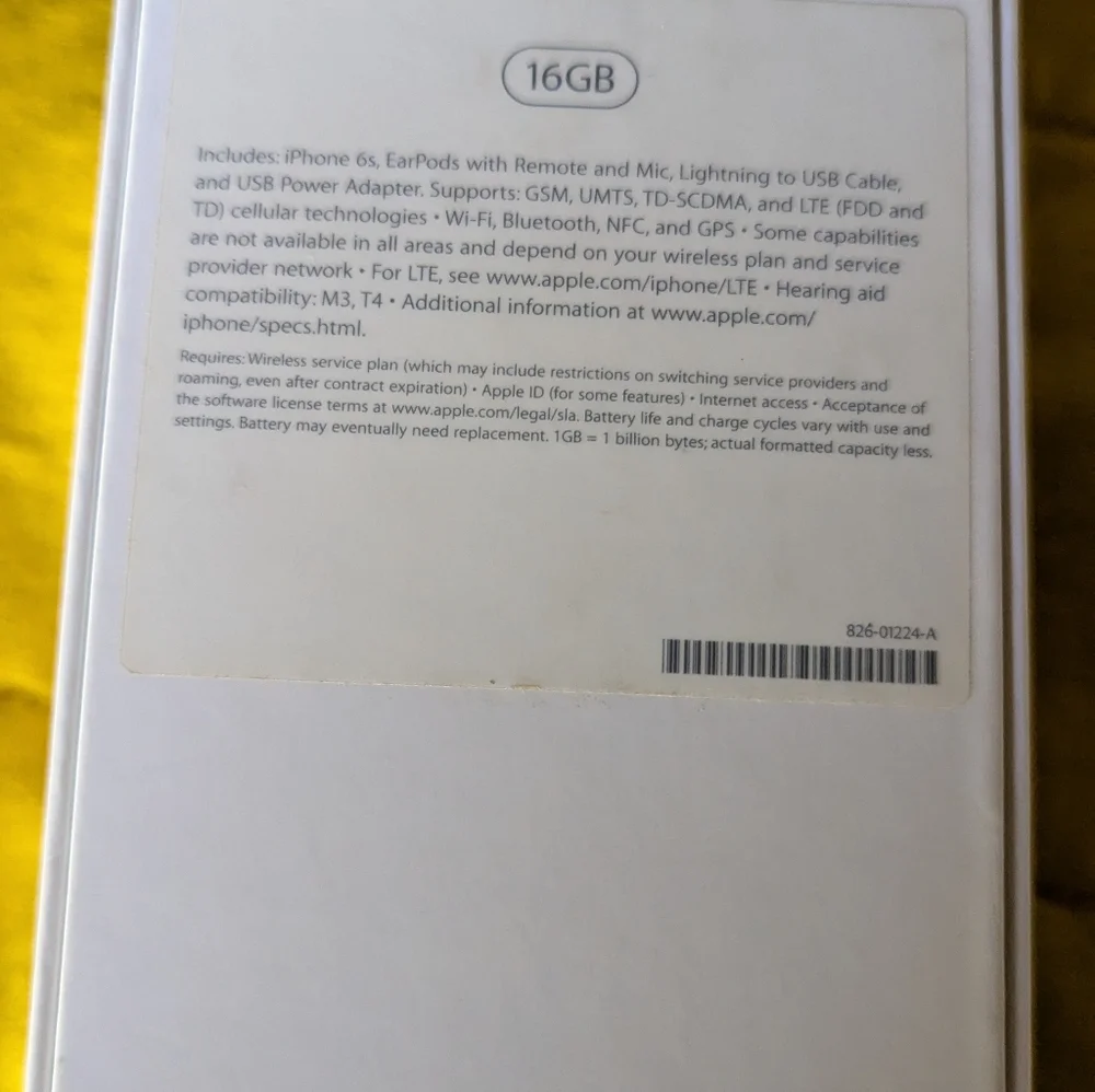 Apple iPhones Empty Boxes Lot Of 6 With 4 Earbuds